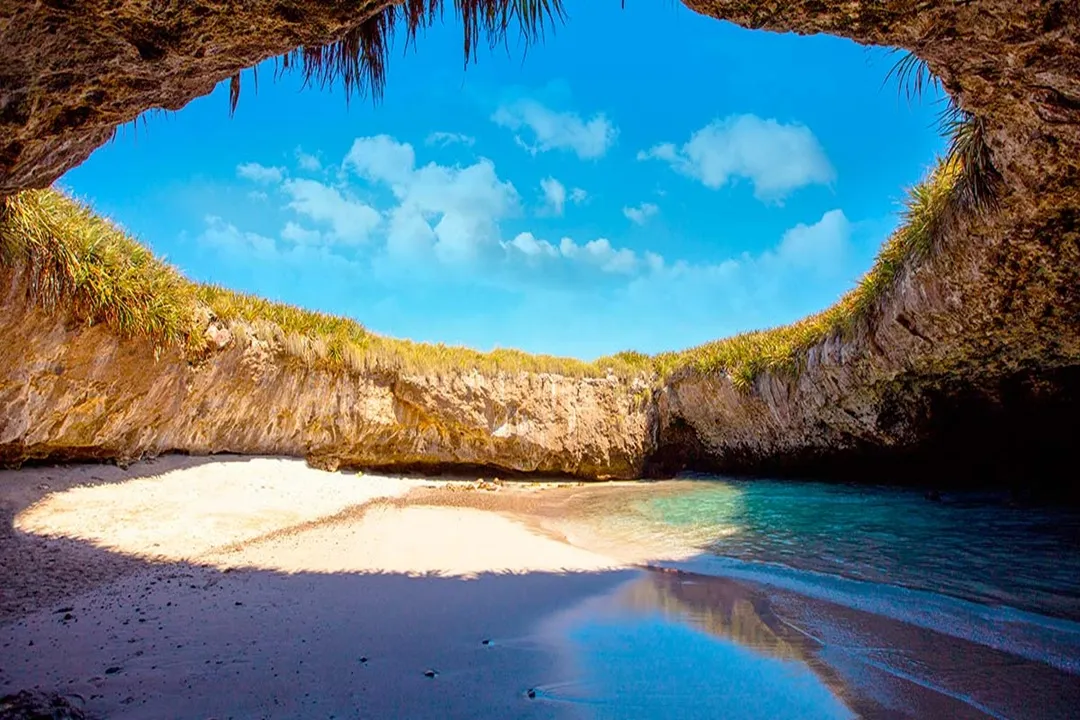 Hidden Beach at Islas Marietas
